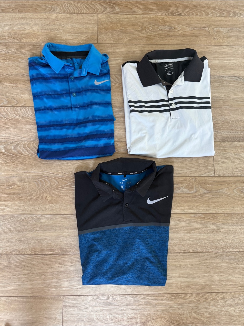 Men’s Golf Shirt bundle 2x Nike 1x Adidas size M